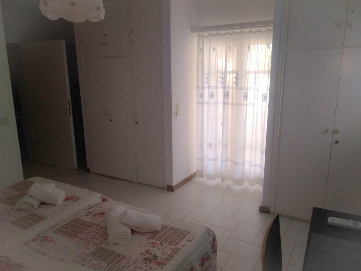 House With Garden Near The Sea Apartment Agia Efimia Luaran gambar